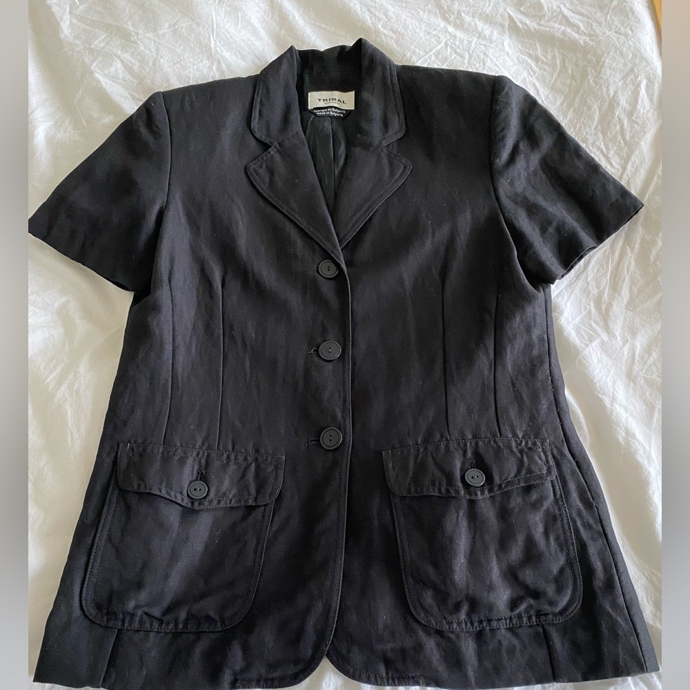 Classic Black Women's Safari Short Sleeved Linen Rayon Blazer. Size 8